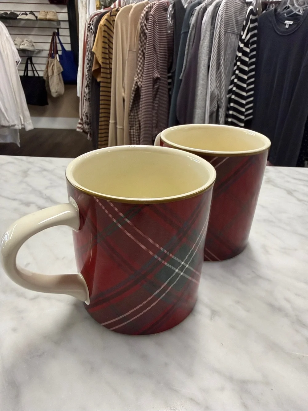 Williams Sonoma Tartan Plaid Christmas Holiday Trending Coffee Cup Mug Set of 2